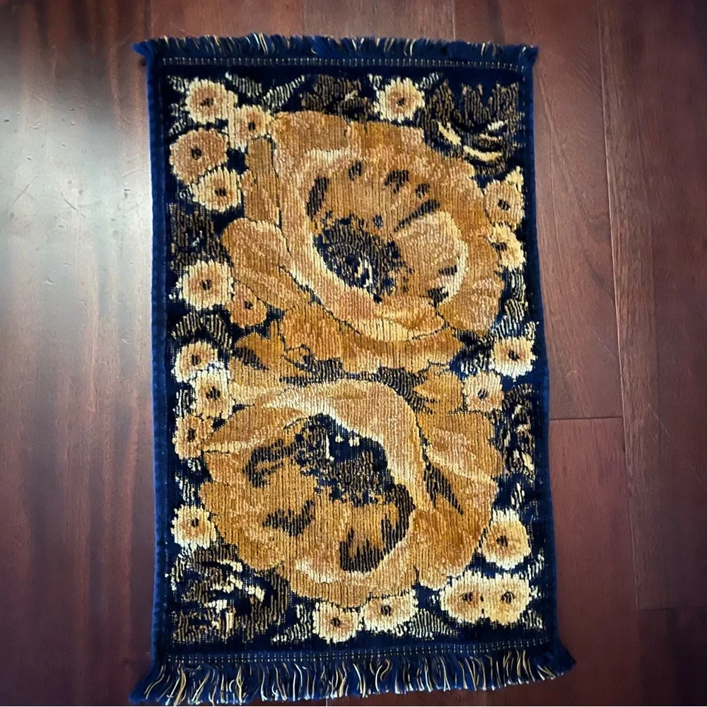 Fieldcrest black gold poppy deluxe hand towels bath powder 80s floral luxe 💛🖤